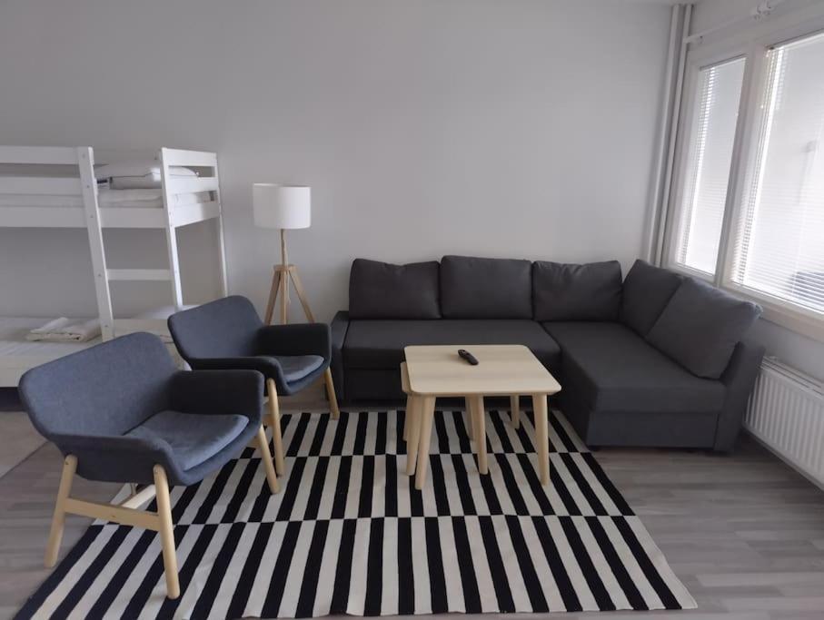 Apartment Family With Parking Vantaa